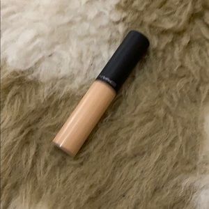 MAC Cosmetics Select Moisturecover Concealer -NC15
